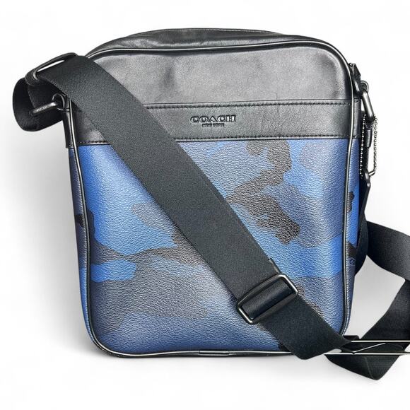 Coach Charles Flight Bag Black Blue Camo
Excellent condition! - Picture 1 of 7